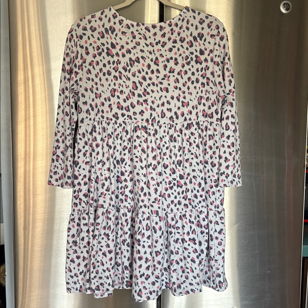 Emerald Leopard Print Tunic - Pink and White - Picture 4 of 6